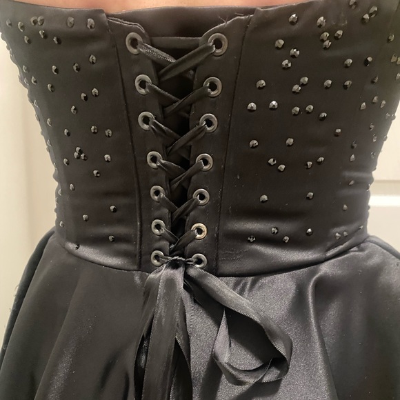 Black Prom / graduation dress sweetheart ball gown - Picture 2 of 6